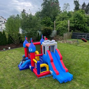 Hüpfburg Ritterburg