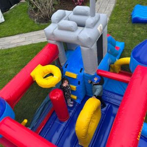 Hüpfburg Ritterburg